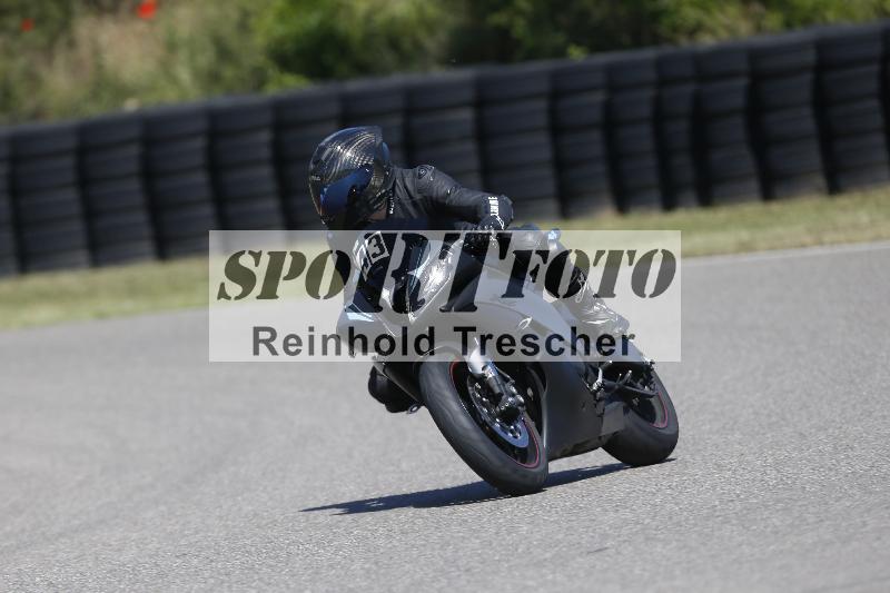 /15 22.05.2026  Plüss Moto Sport  Discover the Bike ADR /Gruppe gruen - Bike 1/43
